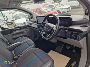 Ford Transit Custom 4 WHEEL DRIVE AUTOMATIC 320 SP - Image 4