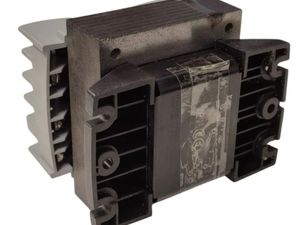 Legrand Transformer Input 230 Volt / 400 Volt - Image 4