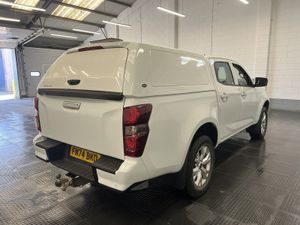 2024 Isuzu D-Max PickUp Van - Image 3