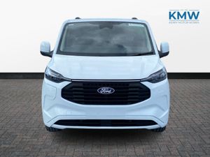 Ford Transit Custom Crewcab Limited 2.5 PHEV 232BH - Image 4