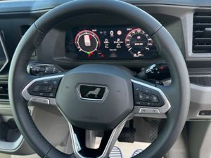 Man TGE 3.180 LWB Auto - Image 2