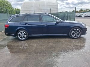 2014 Mercedes E220 CDI  Automatic.Drive home - Image 2