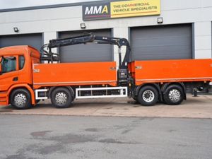2020 SCANIA P410 8X2 BRICK LORRY &  MIDMUONT CRANE - Image 4