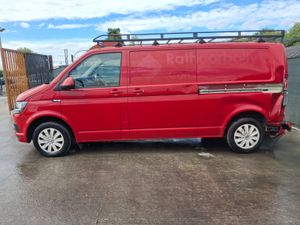 201 Volkswagen Transporter  T6  150bhp - Image 2