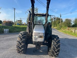 2006 Lamborghini R3.95 with Loader - Image 2