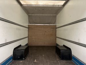 2022 Renault Trafic Luton Low Loader Van - Image 2