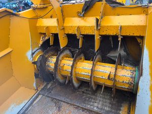 2021 Lucas Raptor Straw/Silage Chopper - Image 4