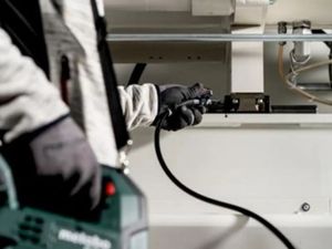 METABO Cordless Grease Gun 18V (Bare Unit) - Image 3