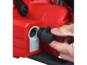 Milwaukee Chainsaw 35cm 18 Volt |Body Only| - Image 4