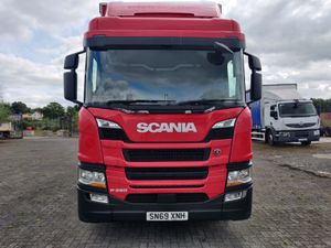 2019 Scania P280 comfort cab, 4X2 with 27 ½ ft cur - Image 2