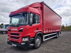 2019 Scania P280 comfort cab, 4X2 with 27 ½ ft cur - Image 3