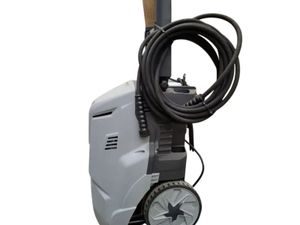 Comet Electric Pressure Washer 1885PSI 3 HP 230v - Image 2