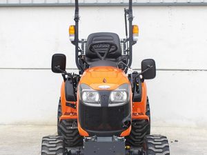 Kubota BX-261 ROPS Tractor - Image 2
