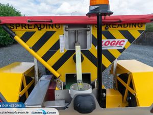 Logic GDS150 Salt Spreader - Image 4