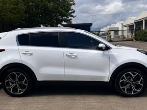 2021 Kia Sportage Commercial - Image 3
