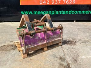 13 tonne excavator fork attachment  65/80mm pins.. - Image 3