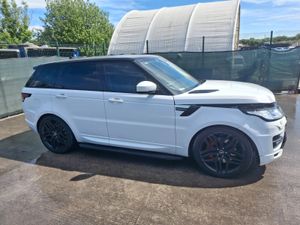162 Range Rover Sport  3.0V6 HSE - Image 2