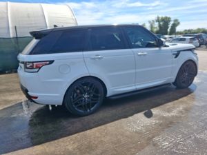 162 Range Rover Sport  3.0V6 HSE - Image 3