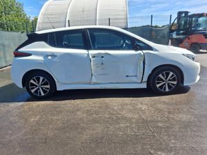 192 Nissan Leaf 67km  Ev  Automatic - Image 4