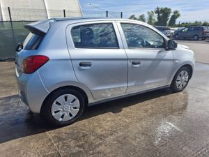 142 Mitsubishi Space star  Invite  1.0 Petrol - Image 3