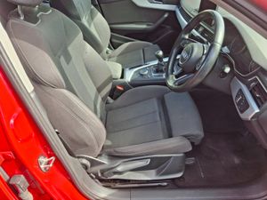 162 Audi A4  Ultra  2.0 Tdi . Drive away - Image 4