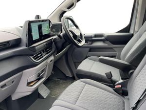 Ford Transit Custom 2.0 320 EcoBlue Limited Panel - Image 3