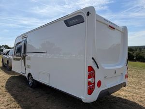 Coachman VIP 575/4 – Top-of-the-Range - Image 3