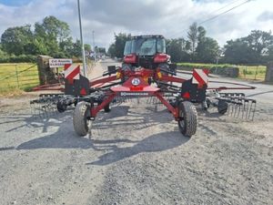 2021 Kongskilde R655 2 Rotor Rake - Image 3