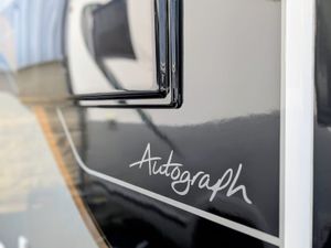 2021 BAILEY AUTOGRAPH 81-6 - Image 3