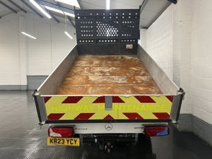 2023 Mercedes-Benz Sprinter Tipper Van - Image 3