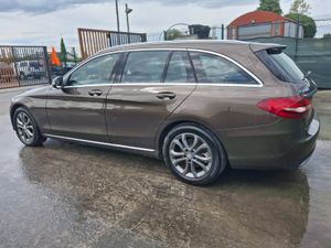 2016 Mercedes C-Class  200D  Avantgarde - Image 4