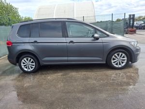 2018 Volkswagen Touran  7 seater  TDi - Image 3