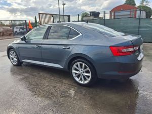 162 Skoda Superb  Tdi   Full Leather - Image 4