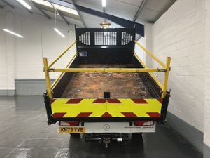 2023 Mercedes-Benz Sprinter Tipper Van - Image 2