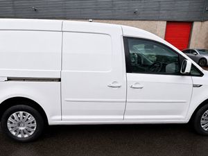 192 Volkswagen Caddy 2.0 Maxi 102Bhp - Image 4
