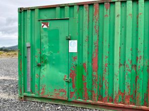 40ft steel shipping container / workshop. - Image 4