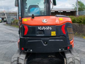 2022 Kubota U56-5 Mini Digger - Image 4