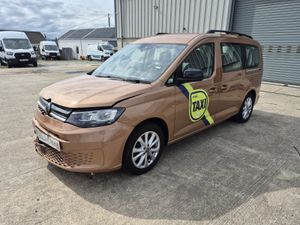 221 VW CADDY MAXI LIFE 2.0 TDI AUTO 7 SEATER WHEEL - Image 3
