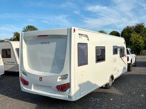2019 Lunar Venus 570 4 Berth Island Bed Caravan - Image 3