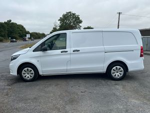 Mercedes-Benz Vito 2024 AUTOMATIC - Image 3