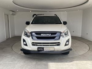 Isuzu D-Max 1.9 Blade Double Cab 4x4 - Image 2
