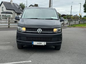 Volkswagen Transporter 2020 LWB STUNNING VAN - Image 2