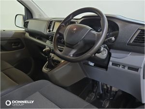 Peugeot Expert Standard Diesel Professional Premiu - Image 4