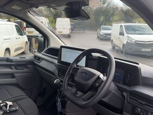 2022 Ford Transit Custom Refrigerated Van - Image 4