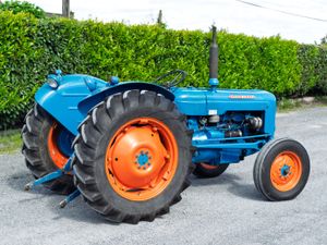 1958 Fordson Dexta Tractor - Image 3
