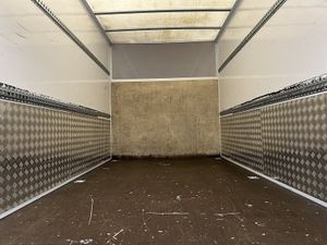 2021 Mercedes-Benz Sprinter Luton Box Van - Image 3