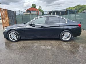 152 Bmw 320D  Luxury    Automatic - Image 3