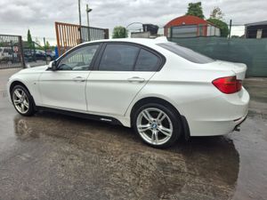 132 Bmw 3 Series  318D   Automatic - Image 3