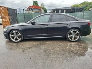 132 Audi A6  2.0 Tdi  S Line  Black Edition - Image 2