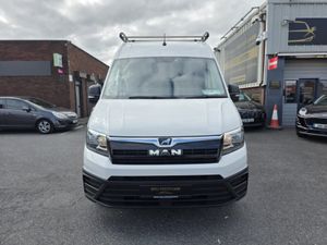 Man TGE 3.180 4X2 LWB AUTO 5DR - Image 4